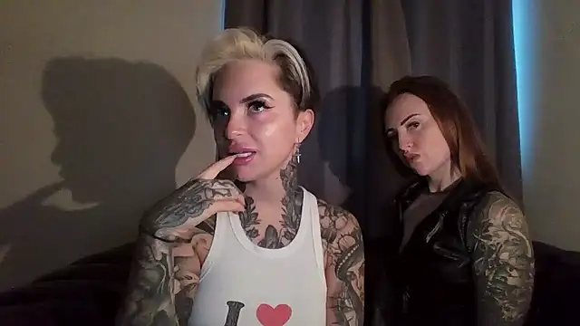 Snapshot of Alexandersonxo chatting on 01.17.26 Alexandersonxo online show from 01.17.26