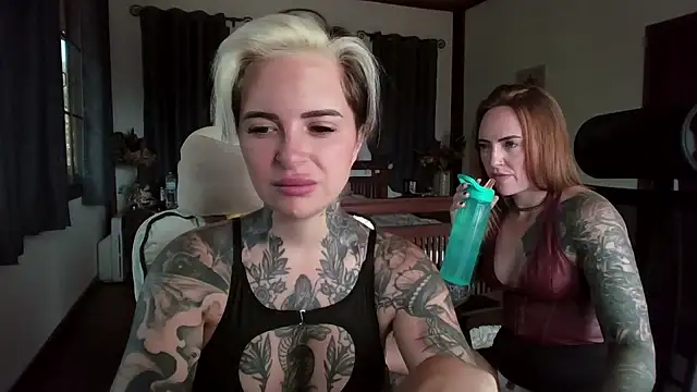 Snapshot of Alexandersonxo chatting on 03.04.26 Alexandersonxo online show from 03.04.26