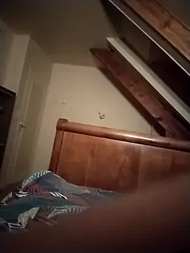 Snapshot of JulesG18 chatting on 02.25.26 JulesG18 online show from 02.25.26