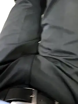 Snapshot of crrazy_boy1_ chatting on 12.05.25 crrazy boy1 online show from 12.05.25