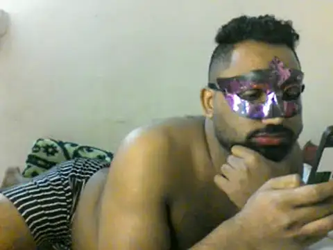 Snapshot of medo232586 chatting on 12.08.24 medo232586 online show from 12.08.24