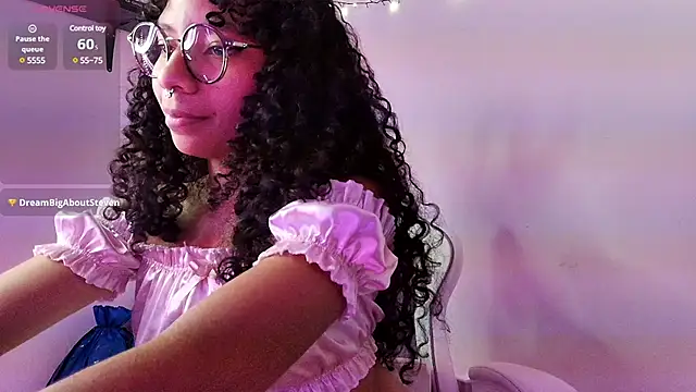 Snapshot of Elektra_williams chatting on 01.26.25 Elektra williams online show from 01.26.25