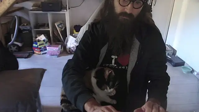 Snapshot of contemptumundi888 chatting on 10.18.25 contemptumundi888 online show from 10.18.25