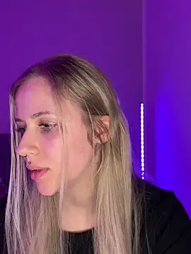 lunawolf21 online show from 03.03.25