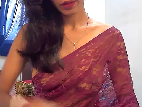 Snapshot of sexy_janu25 chatting on 05.19.26 sexy janu25 online show from 05.19.26