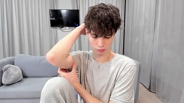 Im Shine Guy online show from 12.27.24