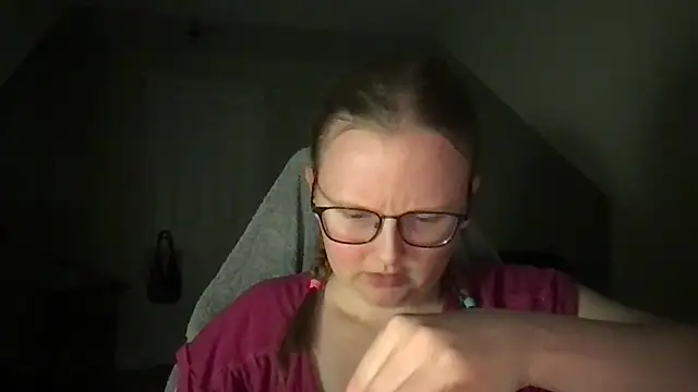 lexie lilacs online show from 01.14.25