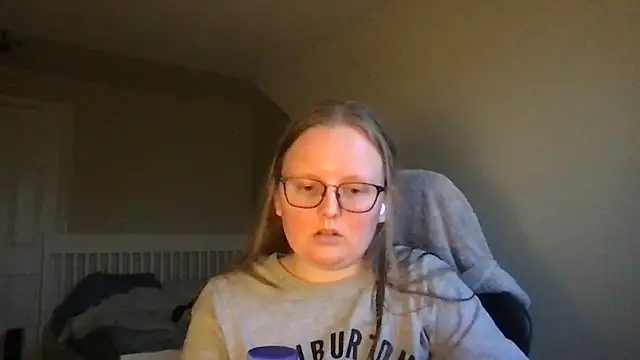 lexie lilacs online show from 03.07.25