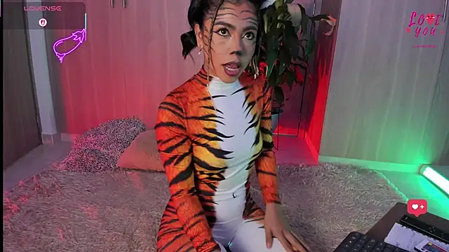 AndreaVelasco online show from 03.27.26