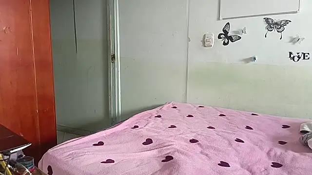 luxandracon23 online show from 02.10.25