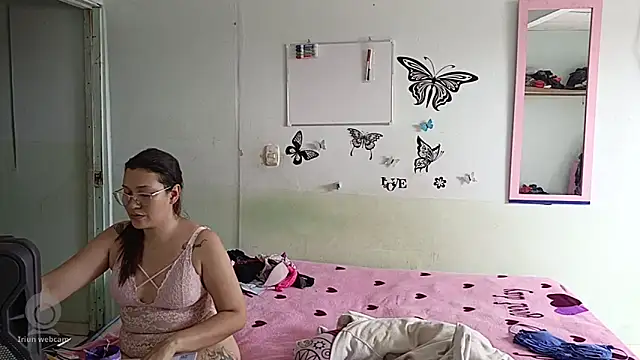 luxandracon23 online show from 02.10.25