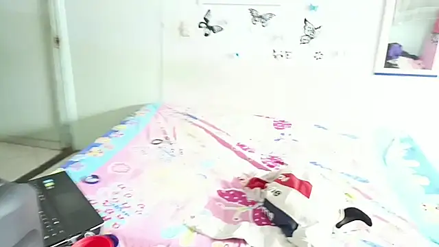 luxandracon23 online show from 03.03.25