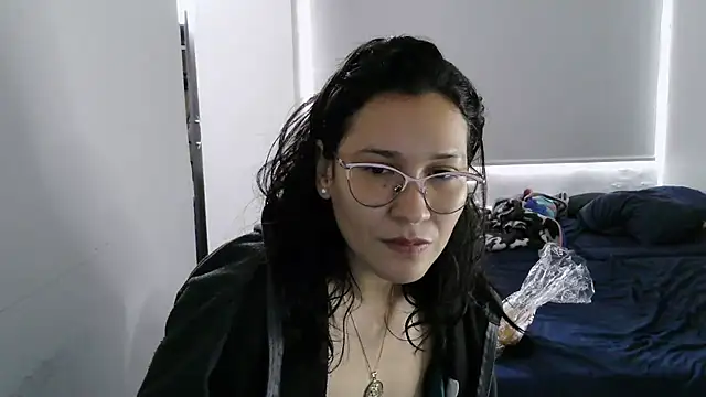 luxandracon23 online show from 10.09.25