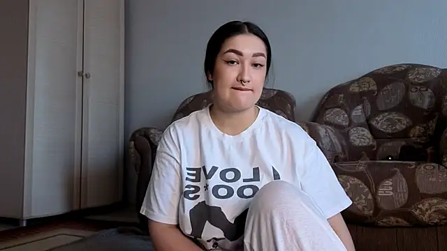 Aria Blisss online show from 02.21.26