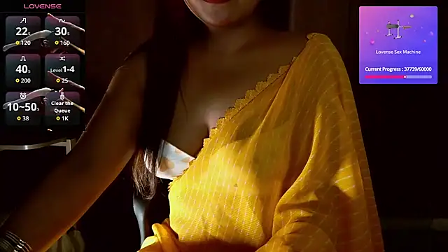 Snapshot of deslisexpriya chatting on 05.22.26 deslisexpriya online show from 05.22.26