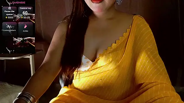 Snapshot of deslisexpriya chatting on 05.30.26 deslisexpriya online show from 05.30.26
