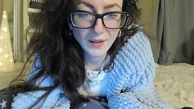 Baby Jewel online show from 01.24.25