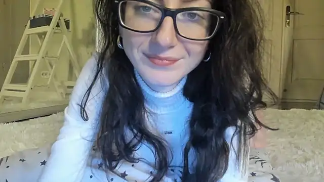 Baby Jewel online show from 02.05.25