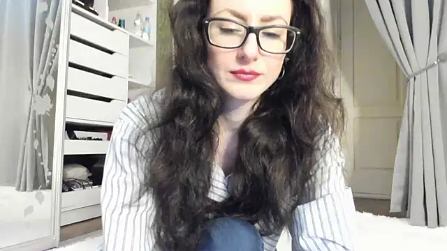 Baby Jewel online show from 11.09.25