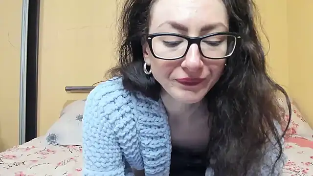 Baby Jewel online show from 12.05.25