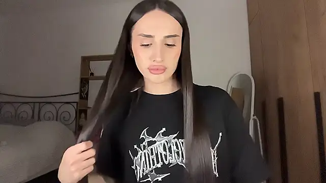 Kim Oberlin  online show from 04.08.26