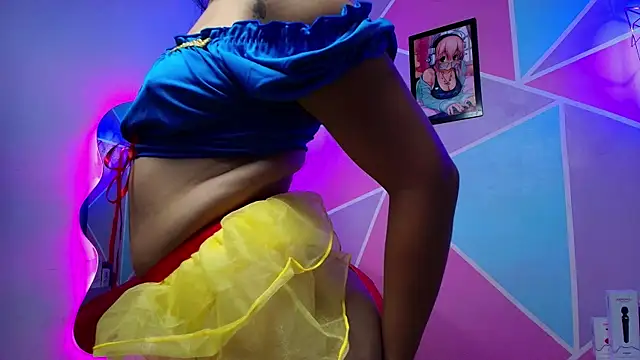 couple lovelyds online show from 10.26.25