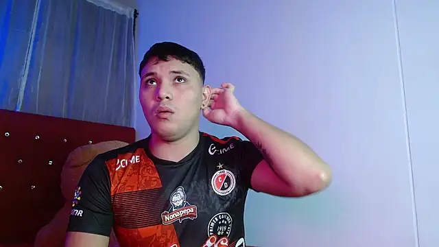 couple lovelyds online show from 11.07.25