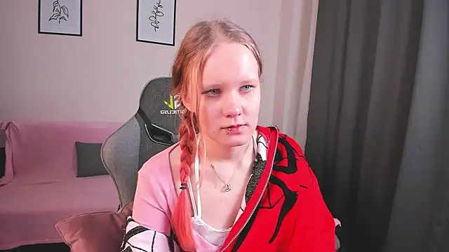 boostyboobs online show from 02.18.25