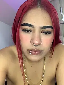 Snapshot of Sofia_martiin chatting on 02.05.25 Sofia martiin online show from 02.05.25