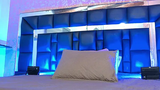 Snapshot of Sofia_martiin chatting on 09.12.25 Sofia martiin online show from 09.12.25