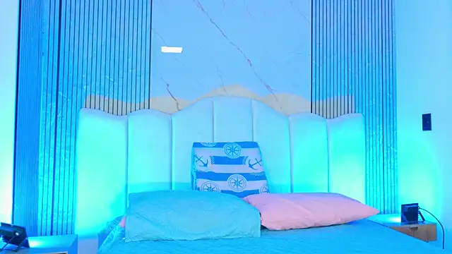 Snapshot of Sofia_martiin chatting on 01.08.26 Sofia martiin online show from 01.08.26