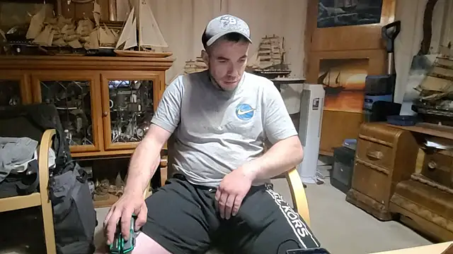 ScubaStevex online show from 04.20.26