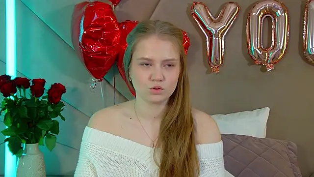 SelinSwarovski online show from 02.16.26