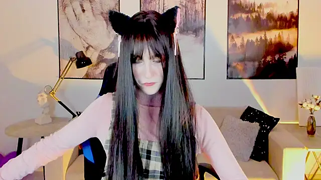 LuxRayi online show from 01.28.25