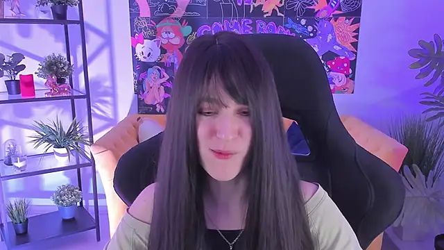 LuxRayi online show from 02.05.25