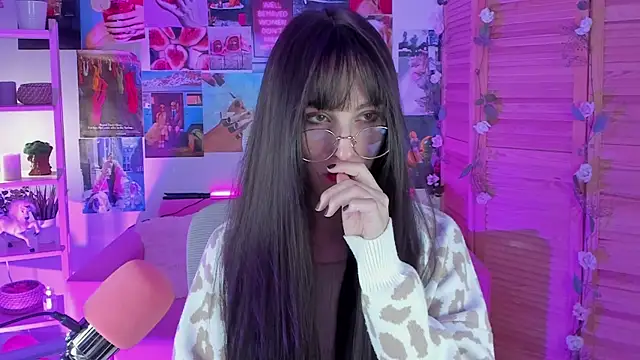 LuxRayi online show from 02.07.25