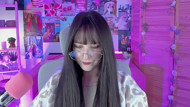 LuxRayi online show from 02.07.25