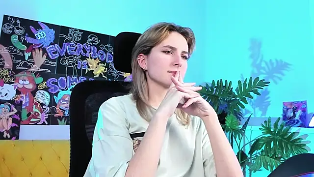 LuxRayi online show from 02.18.25