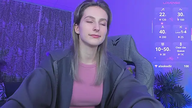 LuxRayi online show from 09.12.25