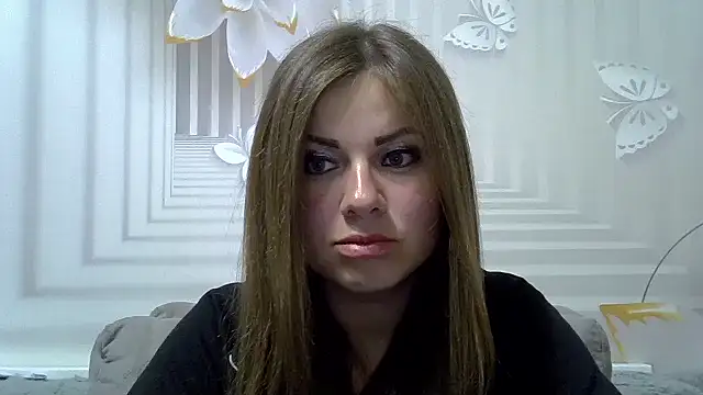 Snapshot of TinaFun4u chatting on 04.24.26 TinaFun4u online show from 04.24.26