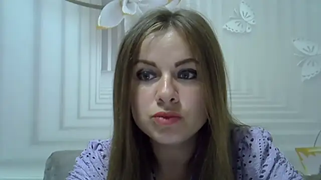 Snapshot of TinaFun4u chatting on 07.22.26 TinaFun4u online show from 07.22.26