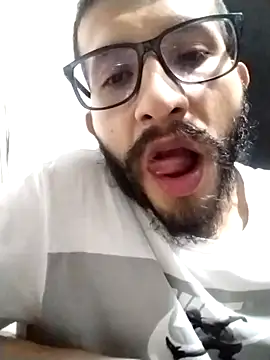 Snapshot of hairyserious chatting on 12.31.24 hairyserious online show from 12.31.24