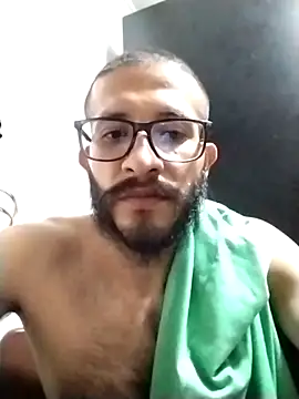 Snapshot of hairyserious chatting on 01.16.25 hairyserious online show from 01.16.25