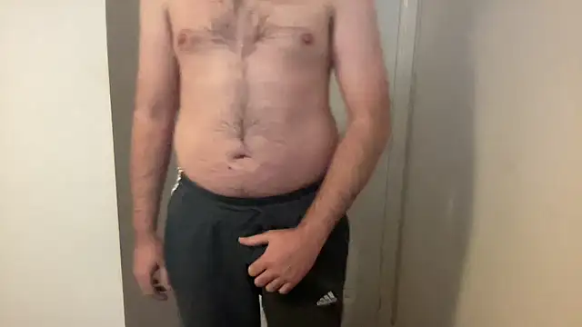 Snapshot of BigCockEnergy chatting on 12.04.24 BigCockEnergy online show from 12.04.24