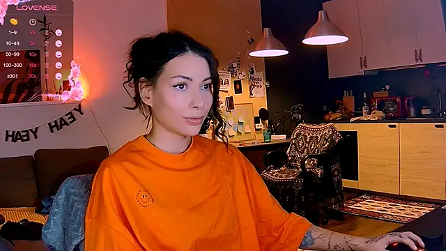 KatiKate online show from 11.14.25