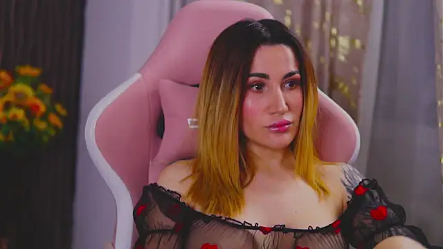 KimSkyex online show from 02.24.25