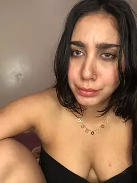 Snapshot of Meryem_Queen chatting on 01.13.25 Meryem Queen online show from 01.13.25