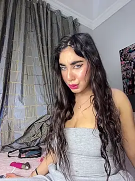 Snapshot of Meryem_Queen chatting on 03.03.26 Meryem Queen online show from 03.03.26