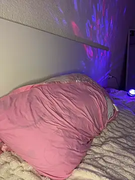 Alissa kiss online show from 12.13.24