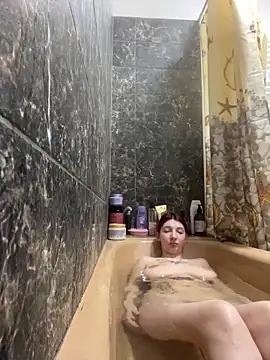 Alissa kiss online show from 12.17.24